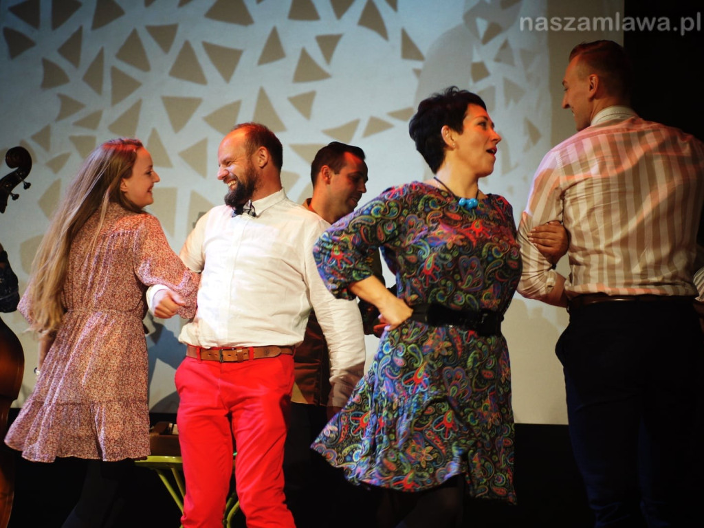 Zatańczyli i zagrali w Mławie [ZDJĘCIA]