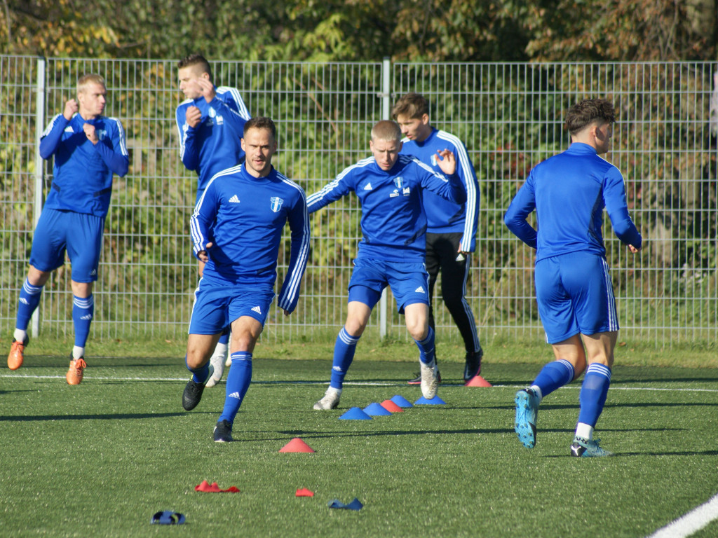 Główka Wodza w doliczonym czasie. Mławianka liderem