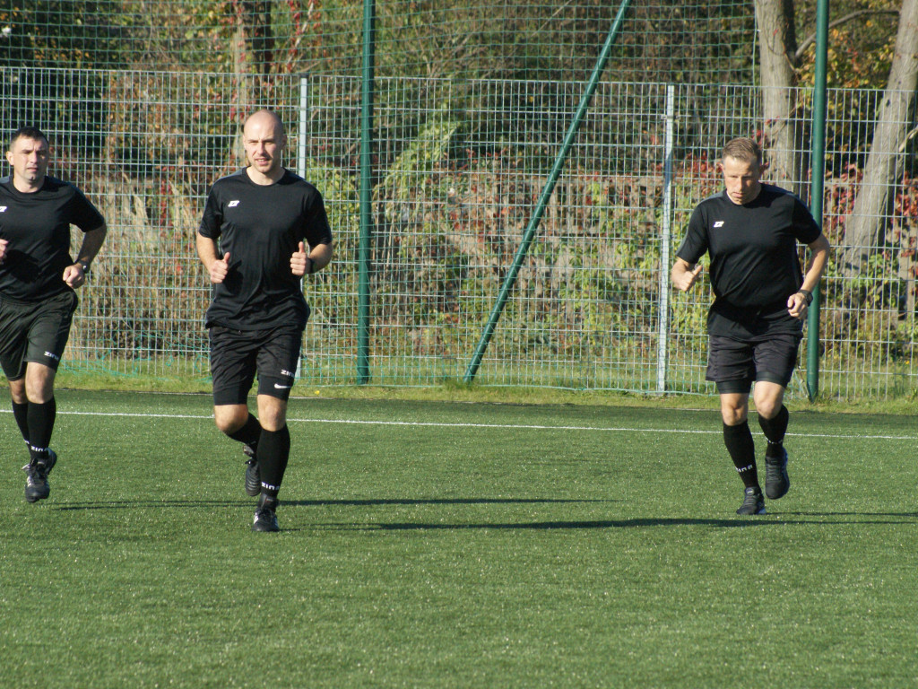 Główka Wodza w doliczonym czasie. Mławianka liderem