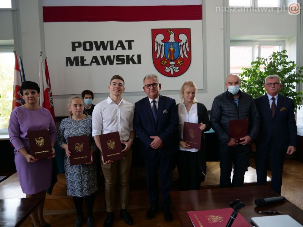 Nauczyciele mianowani i nagrodzeni