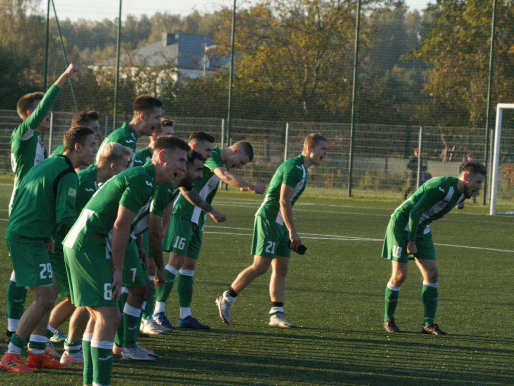 Główka Wodza w doliczonym czasie. Mławianka liderem