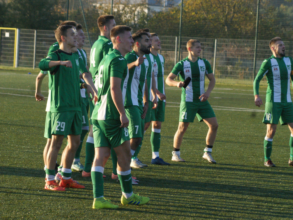 Główka Wodza w doliczonym czasie. Mławianka liderem