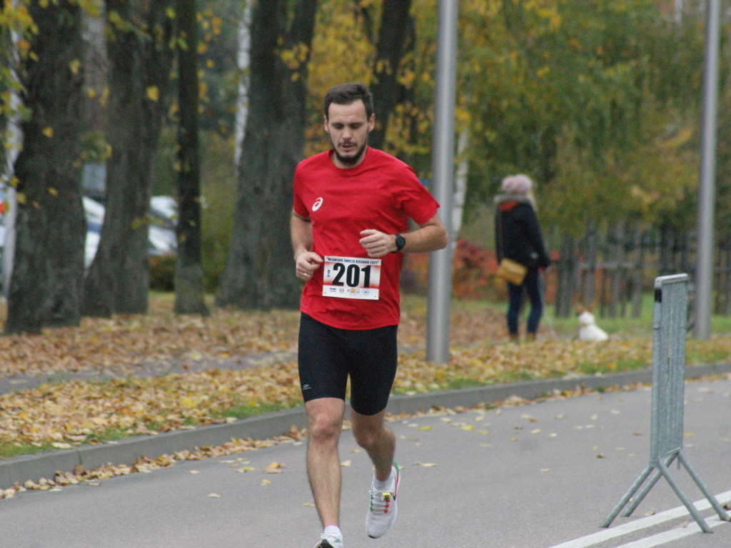 Mławskie Święto Biegania. Półmaraton dla zawodnika z Ostródy