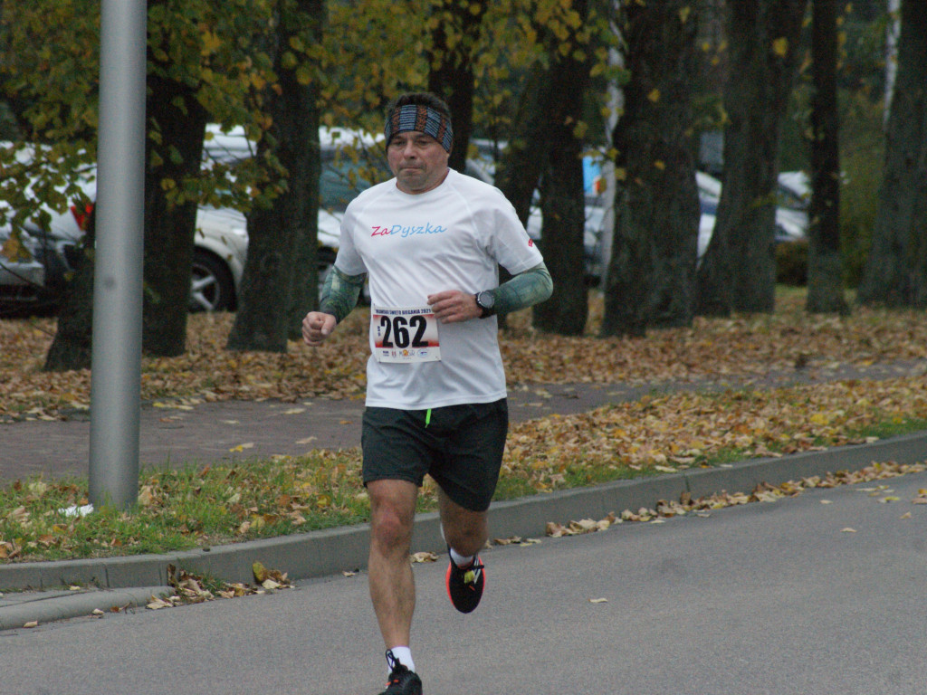 Mławskie Święto Biegania. Półmaraton dla zawodnika z Ostródy