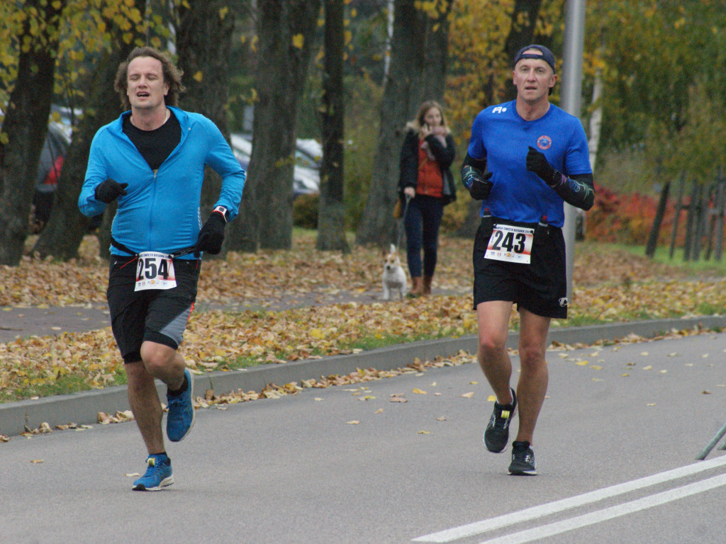 Mławskie Święto Biegania. Półmaraton dla zawodnika z Ostródy