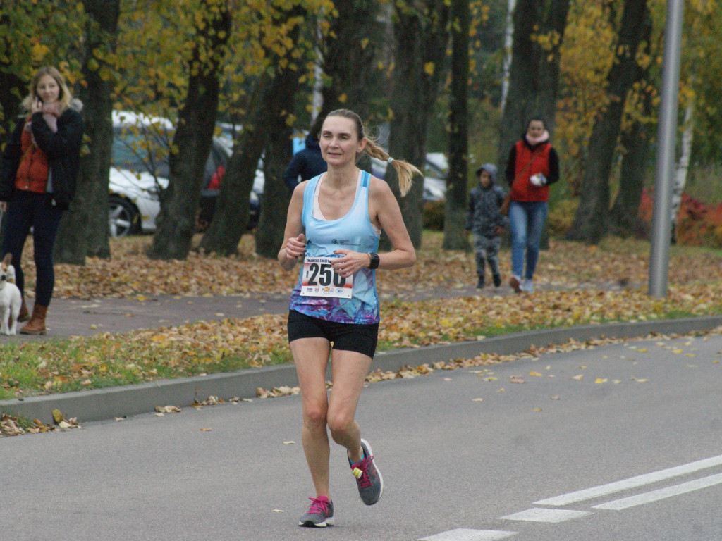 Mławskie Święto Biegania. Półmaraton dla zawodnika z Ostródy