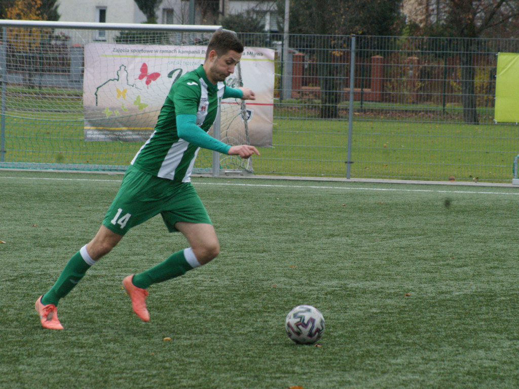 Niepokonany Piotrowski, błyskotliwy Tworek. Kolejny sukces Mławianki