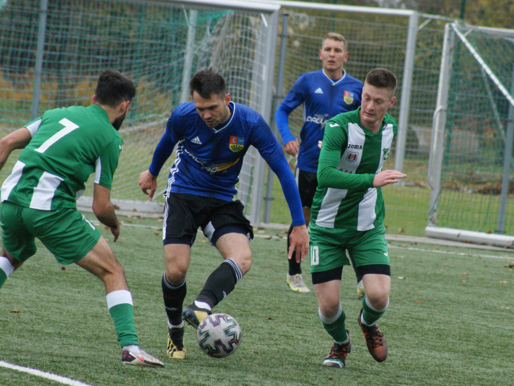 Niepokonany Piotrowski, błyskotliwy Tworek. Kolejny sukces Mławianki