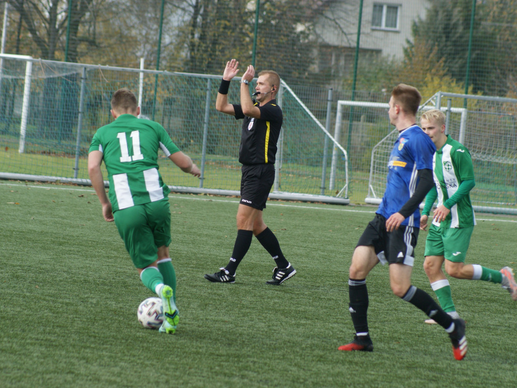 Niepokonany Piotrowski, błyskotliwy Tworek. Kolejny sukces Mławianki