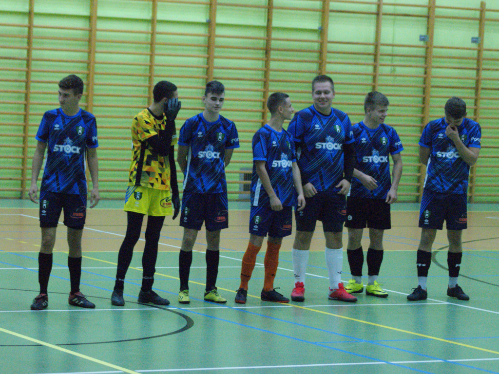 Pewny awans Jokera. Osiem goli Różyckiego