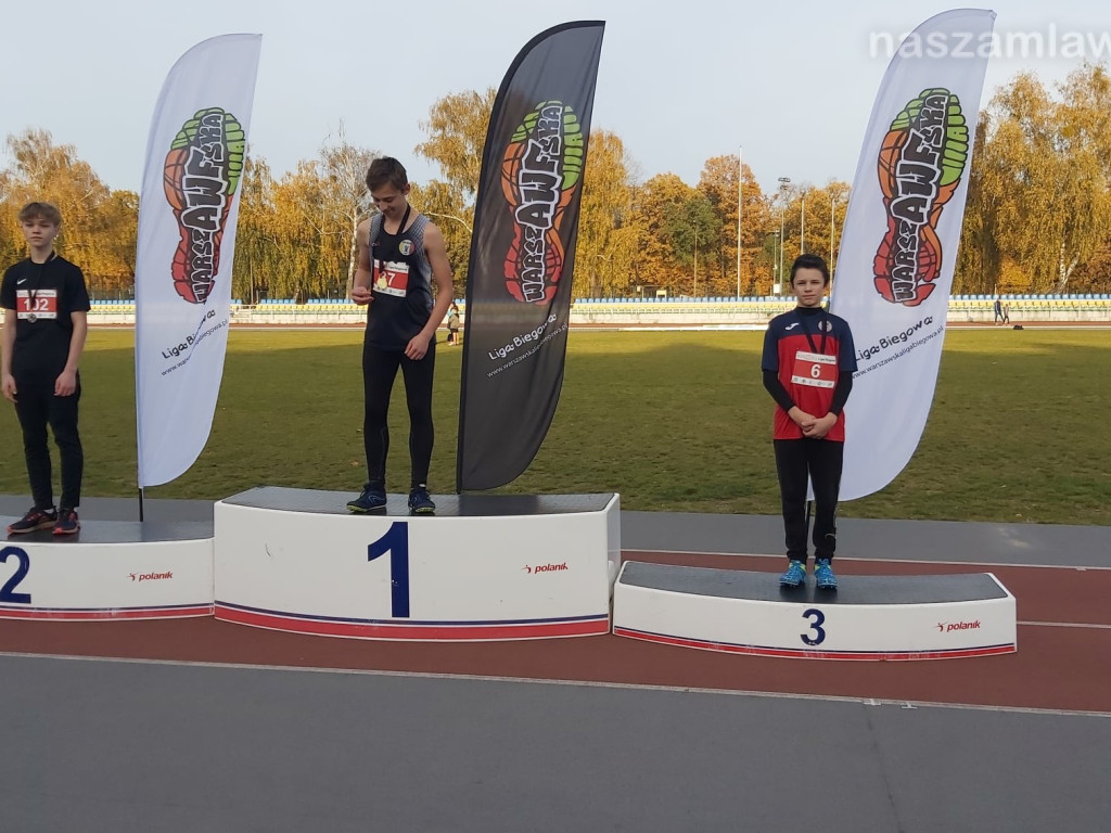 Brąz lekkoatletów Zawkrza na warszawskiej lidze biegowej