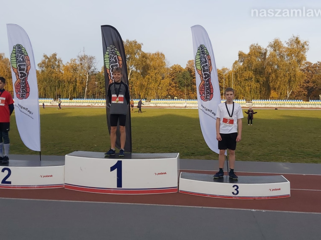 Brąz lekkoatletów Zawkrza na warszawskiej lidze biegowej
