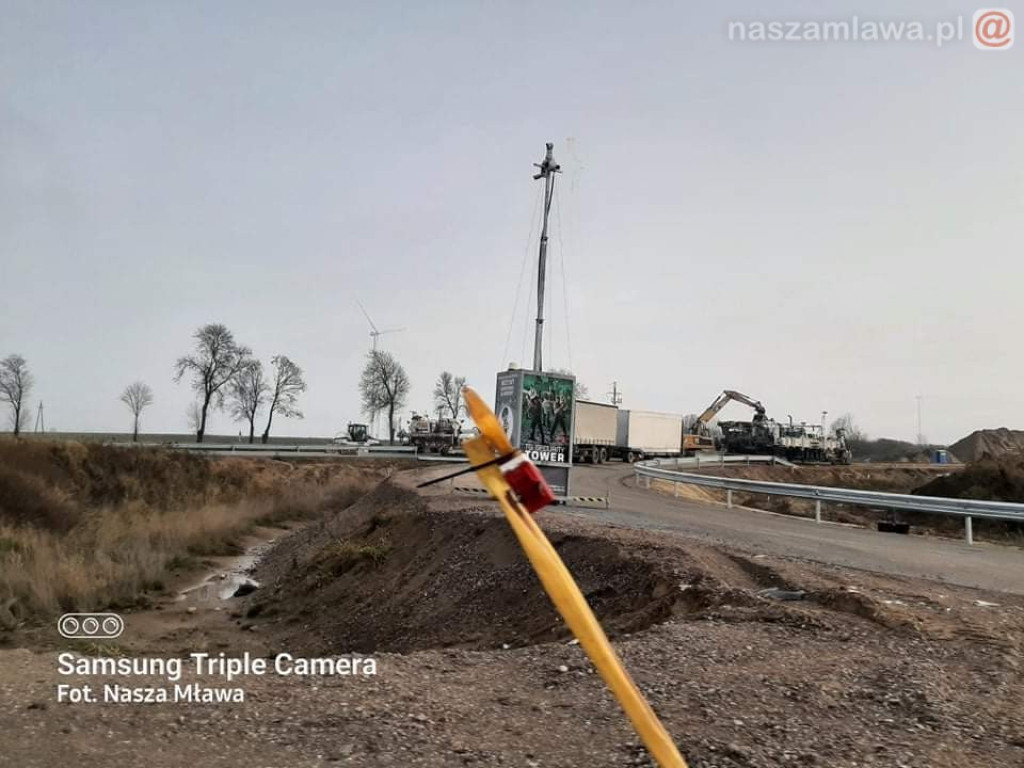 Budują siódemkę również w święto