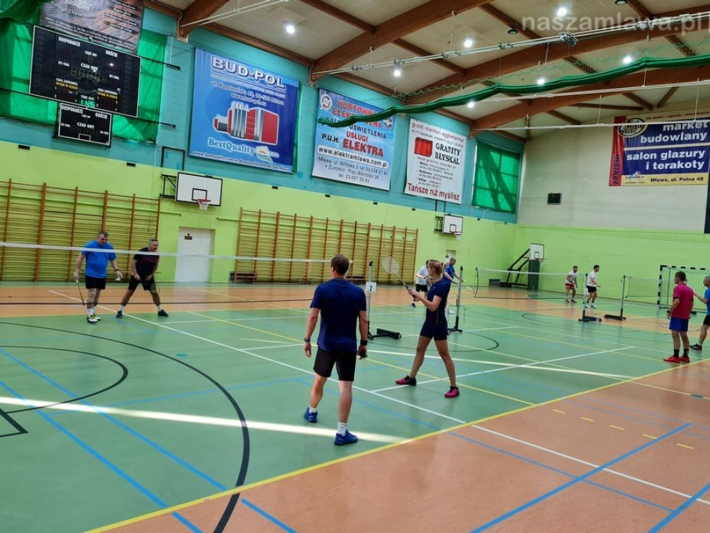 Singel dla Szydłowskiego, debel dla mieszanej pary