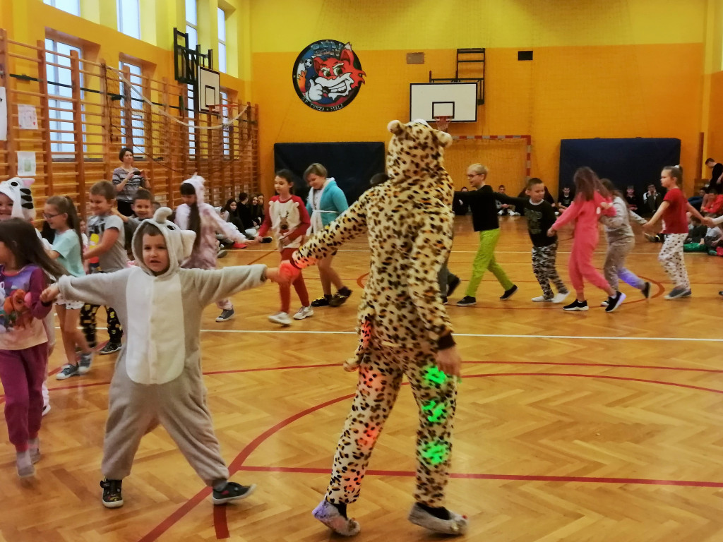 W szkole w piżamach