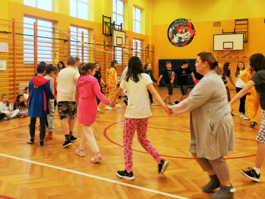 W szkole w piżamach