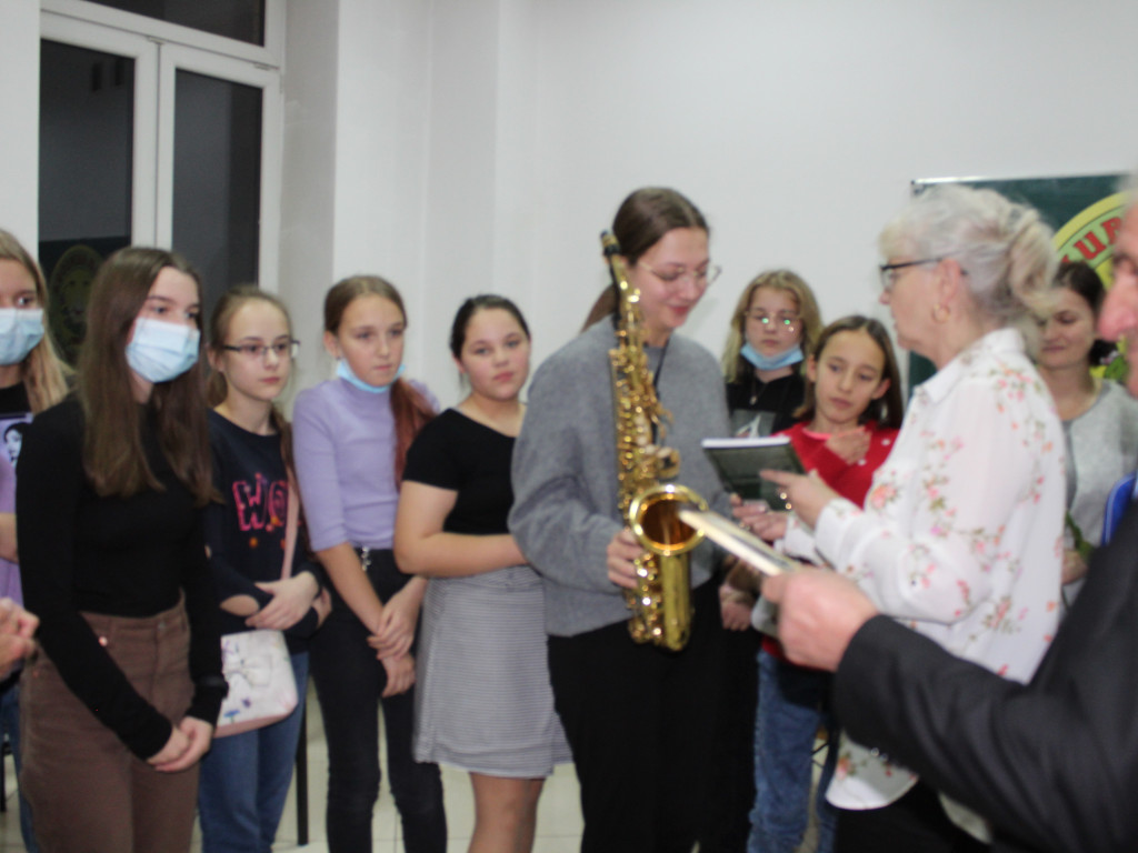 Seniorzy z Pogodnego Uśmiechu zatańczyli