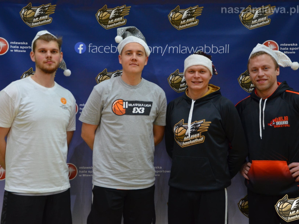 Rzut Bierwagena równo z syreną. Trójki dla Urbanka