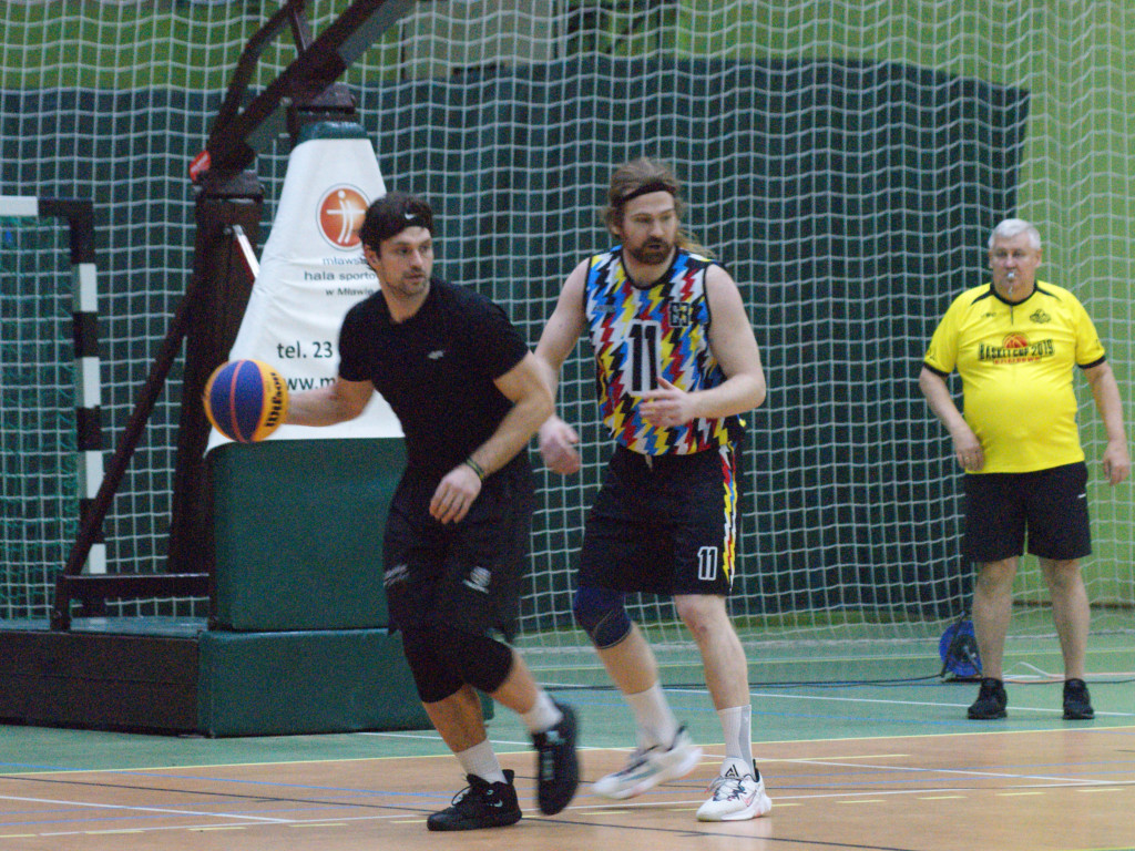 Rzut Bierwagena równo z syreną. Trójki dla Urbanka