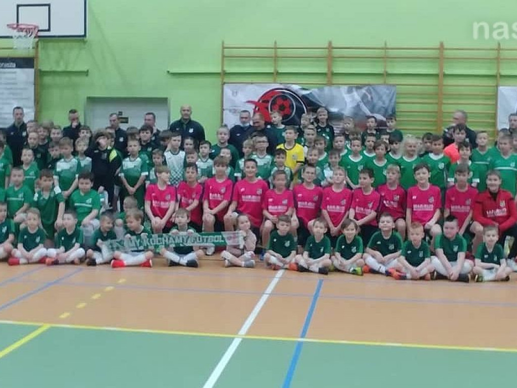 Mikołajkowe granie najmłodszych reprezentantów Mławianki