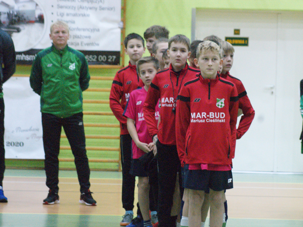 Mikołajkowe granie najmłodszych reprezentantów Mławianki