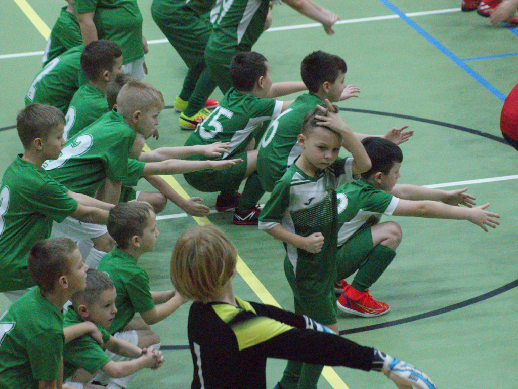 Mikołajkowe granie najmłodszych reprezentantów Mławianki