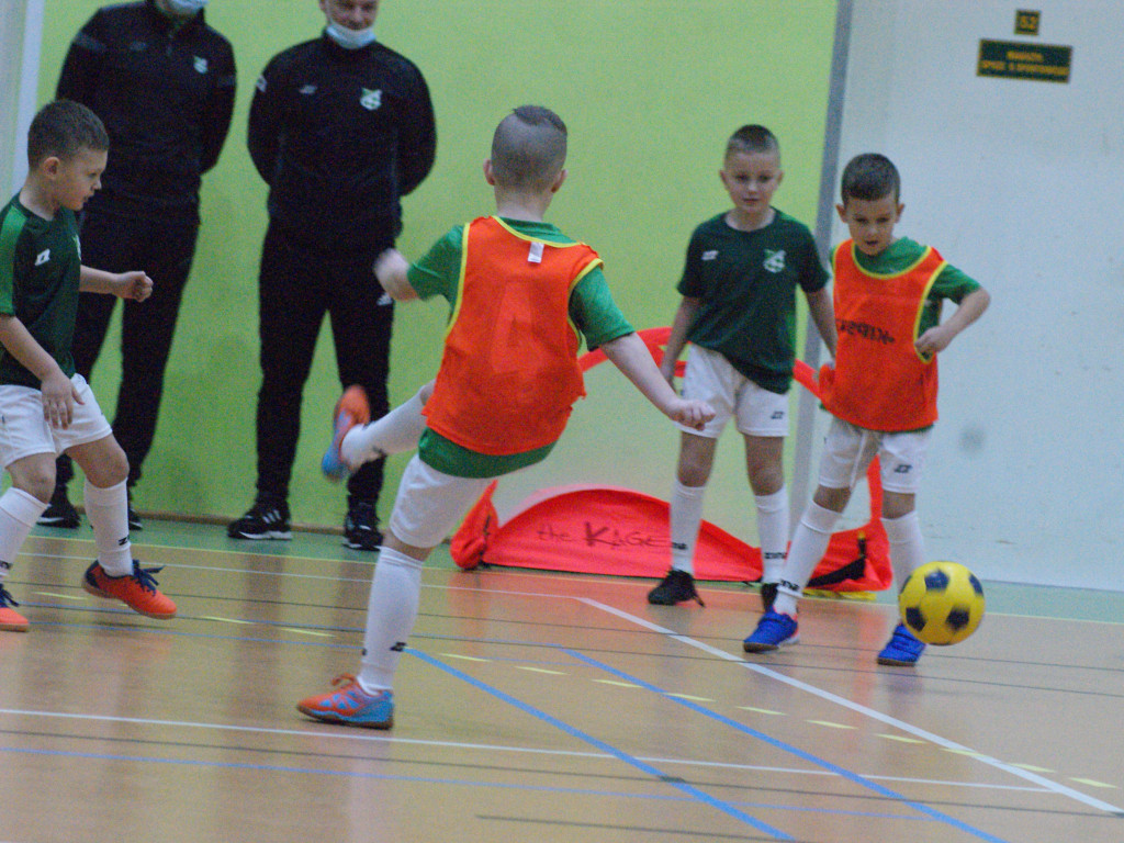 Mikołajkowe granie najmłodszych reprezentantów Mławianki