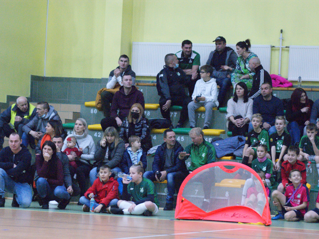 Mikołajkowe granie najmłodszych reprezentantów Mławianki