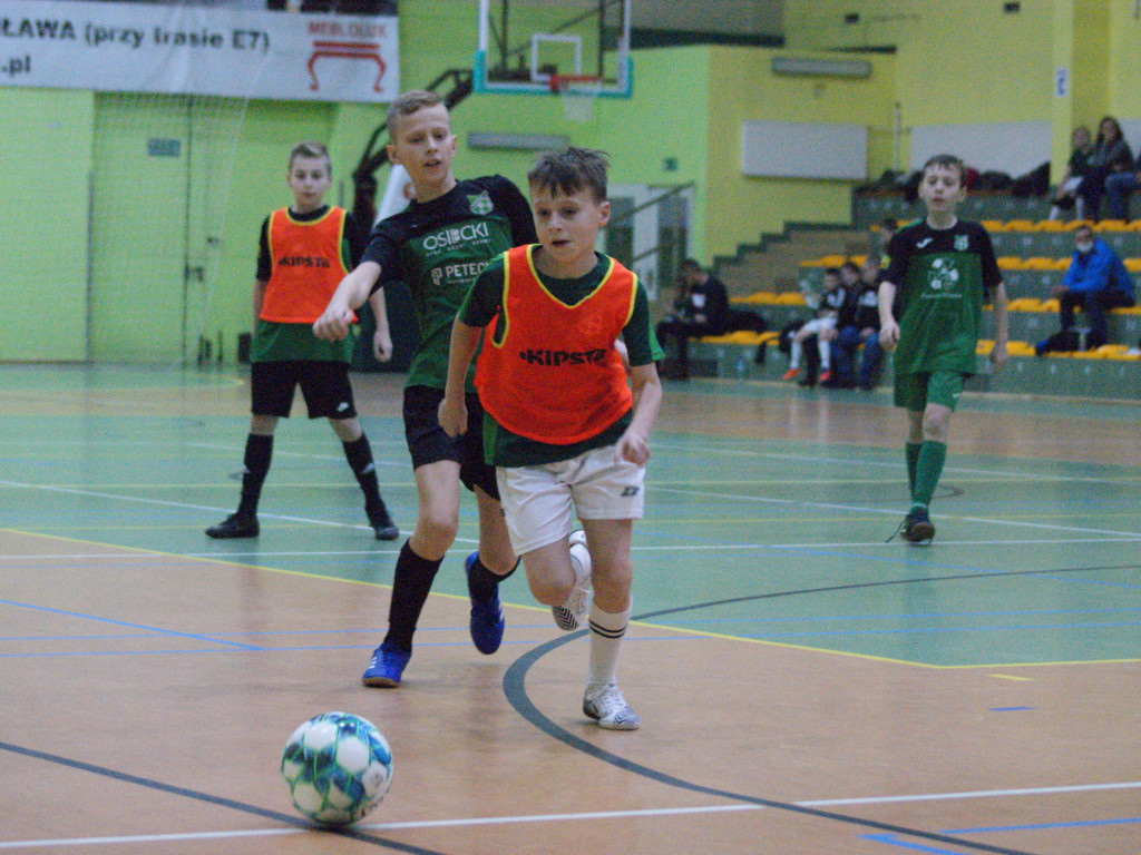 Mikołajkowe granie najmłodszych reprezentantów Mławianki