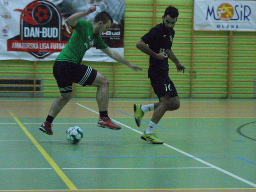 Mławianka z głównym trofeum. Młodzież na podium