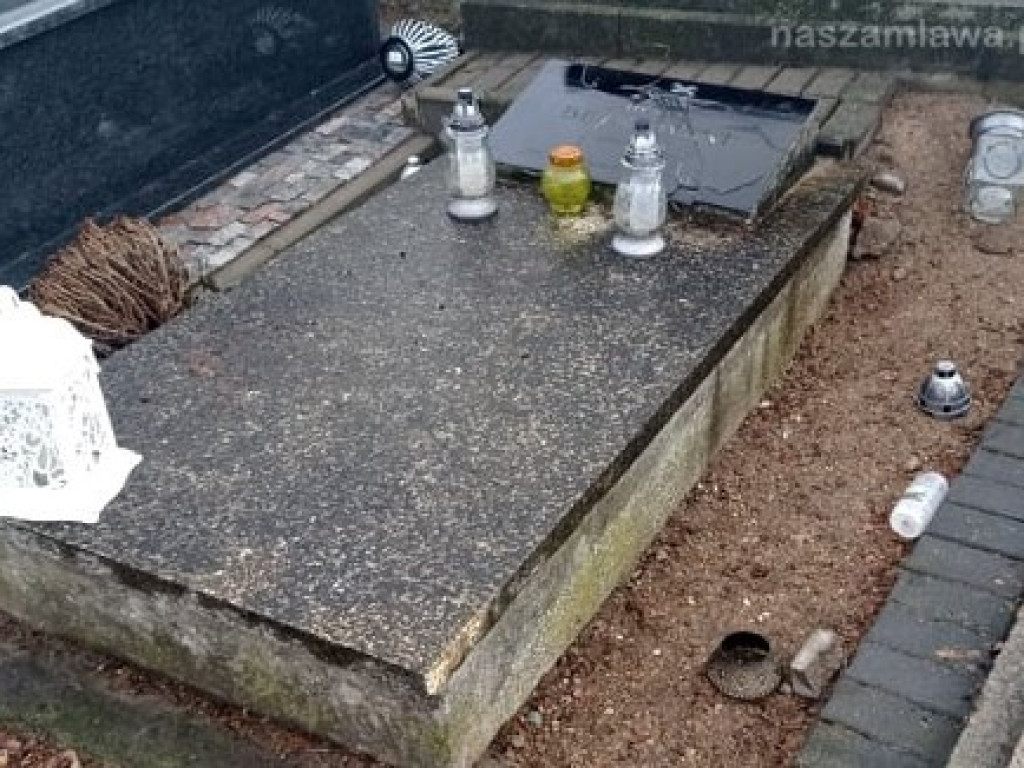 Duże zniszczenia na cmentarzu (Zdjęcia)