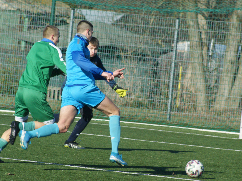 Konopianka razy pięć, sparing juniorów Mławianki