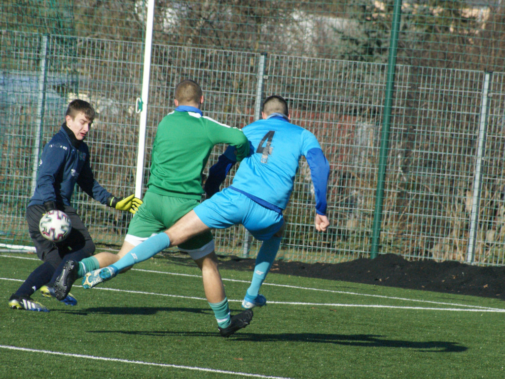 Konopianka razy pięć, sparing juniorów Mławianki