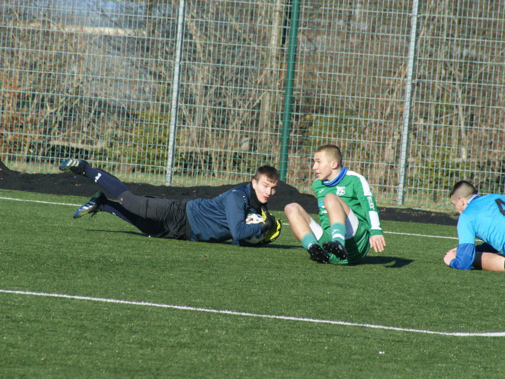 Konopianka razy pięć, sparing juniorów Mławianki