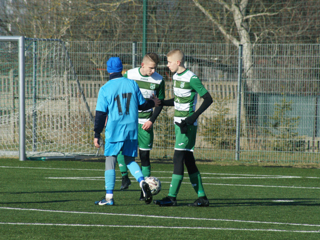 Konopianka razy pięć, sparing juniorów Mławianki