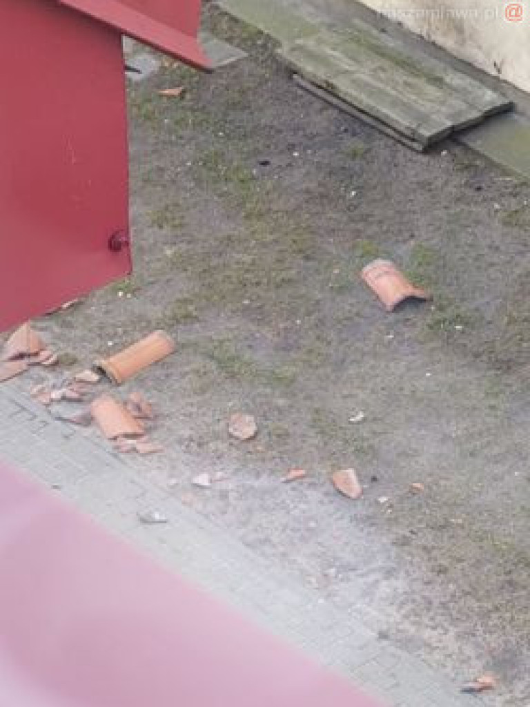 ZDJĘCIA zniszczeń i interwencji strażackich nadesłane przez czytelników