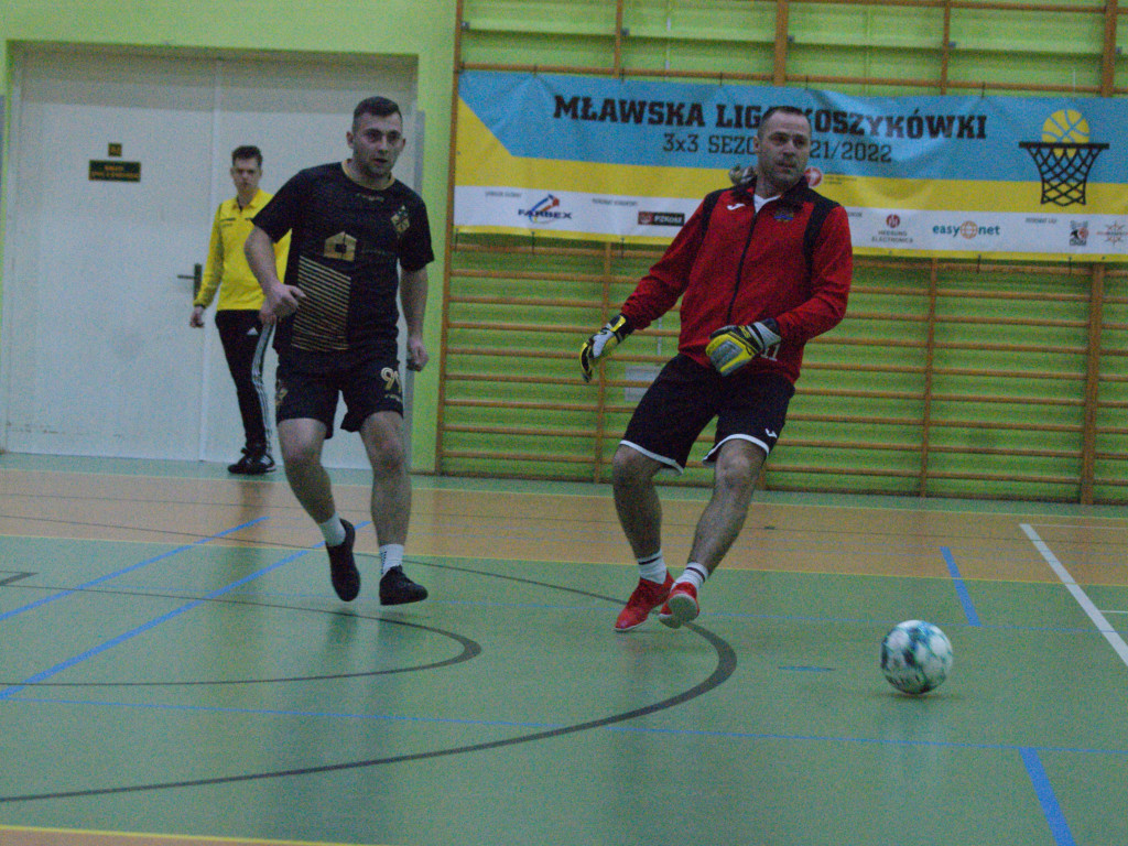 Strażacy kończą na piątkę. Rogalski z koroną