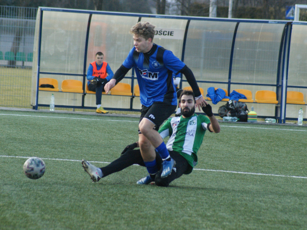 Pół tuzina goli w sparingu. Trafił także młodzieżowiec