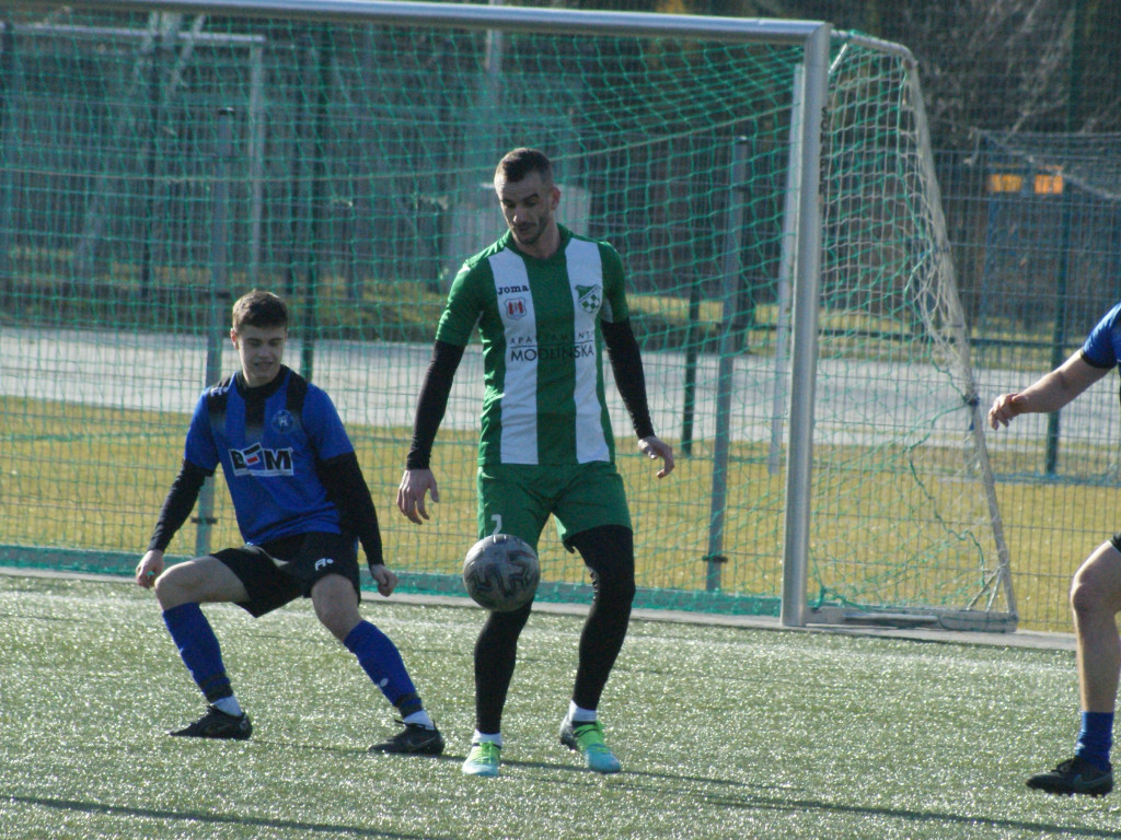 Pół tuzina goli w sparingu. Trafił także młodzieżowiec