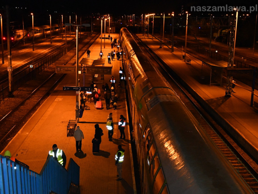 Pociąg humanitarny przywiózł 650 uchodźców