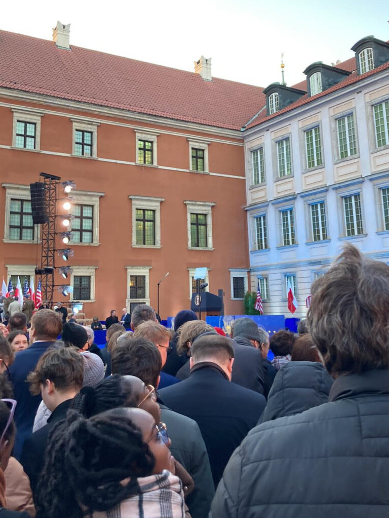 Mławianie na przemówieniu Bidena [ZDJĘCIA]