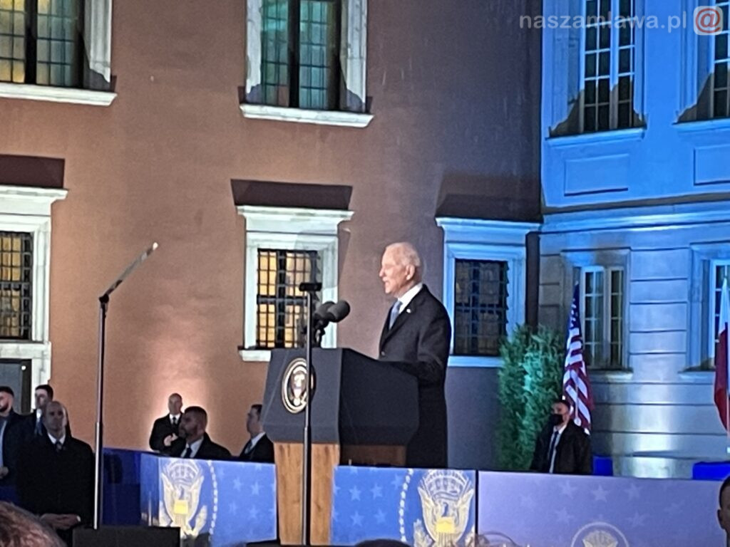 Mławianie na przemówieniu Bidena [ZDJĘCIA]