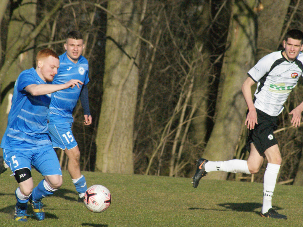 Korona ograła lidera. Dublet Karpińskiego