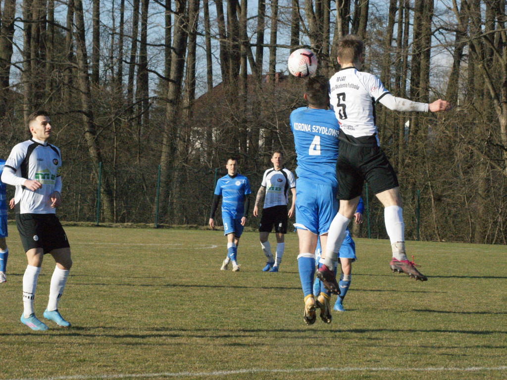 Korona ograła lidera. Dublet Karpińskiego