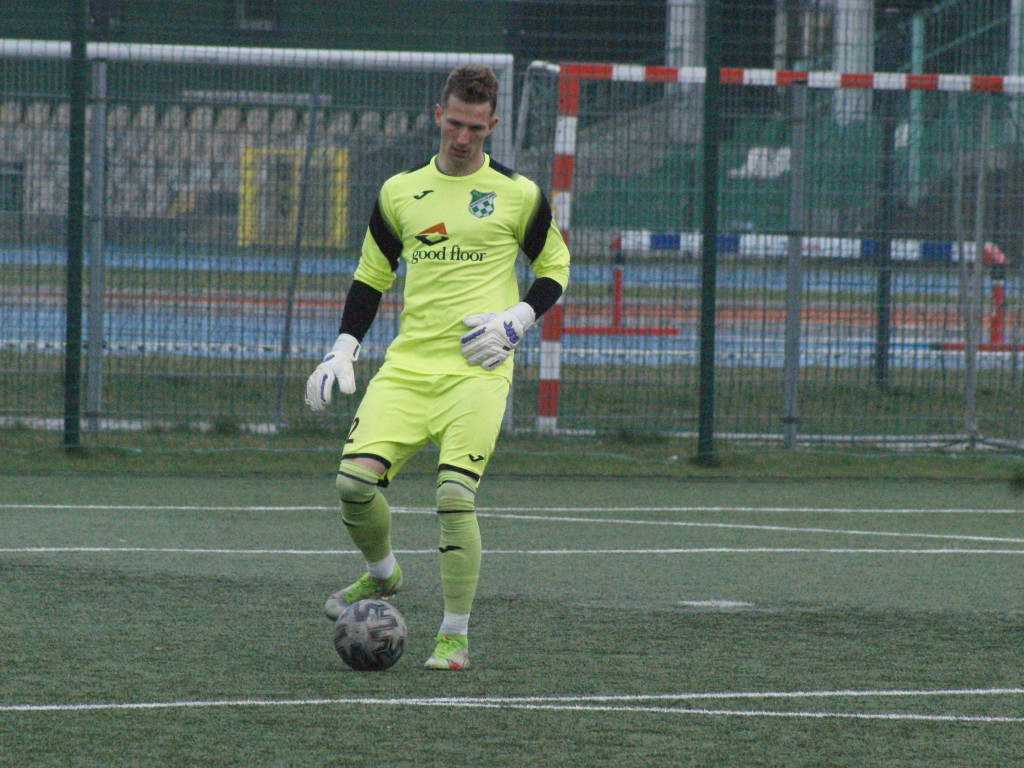 Tuzin goli z outsiderem.  Dwucyfrówka Mławianki