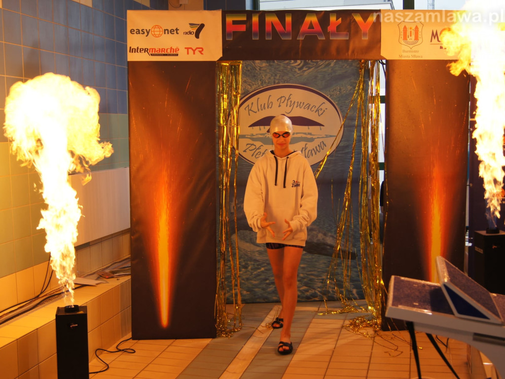 Święto pływania w Mławie. Medale Płetwala i Marlina