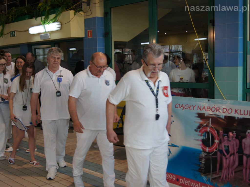 Święto pływania w Mławie. Medale Płetwala i Marlina