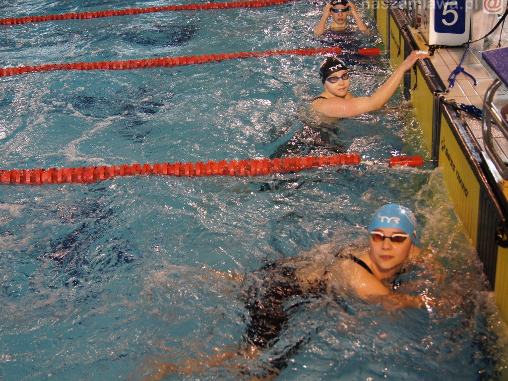 Święto pływania w Mławie. Medale Płetwala i Marlina