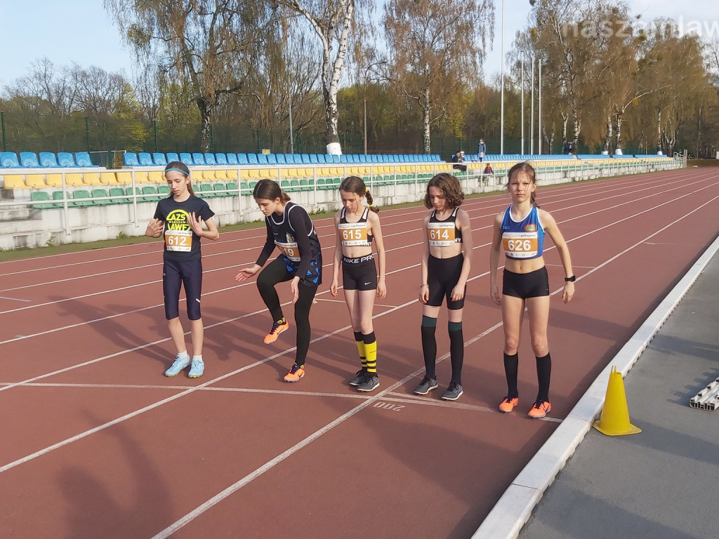 Nie ma jak na dworze. Dziesięć medali lekkoatletów