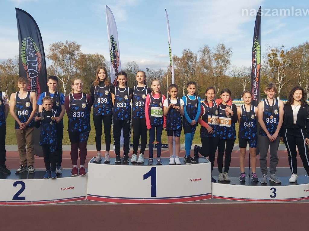 Nie ma jak na dworze. Dziesięć medali lekkoatletów